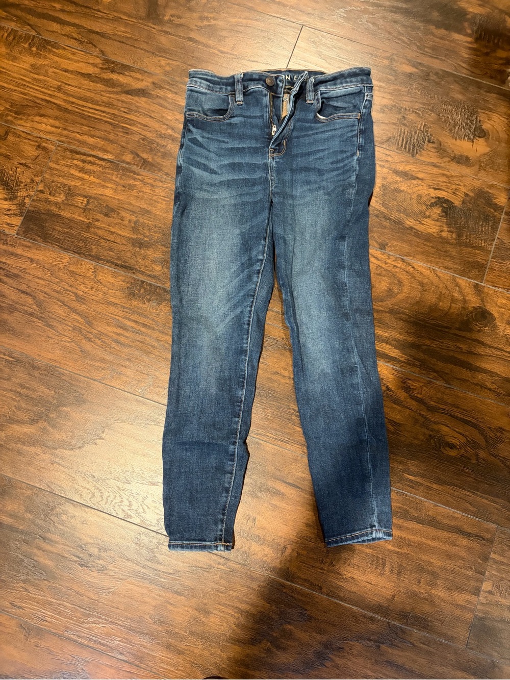 American Eagle High Waisted Jeans